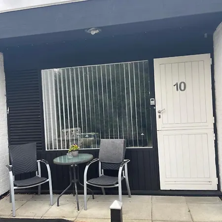 Dostrup Landevejskro & Скербек