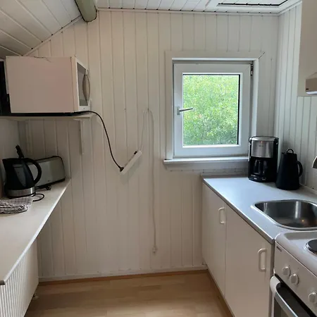 Dostrup Landevejskro & Мини-отель Скербек