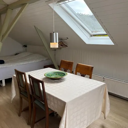 Dostrup Landevejskro &