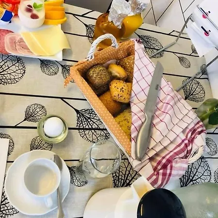 Dostrup Landevejskro & 3* Skærbæk