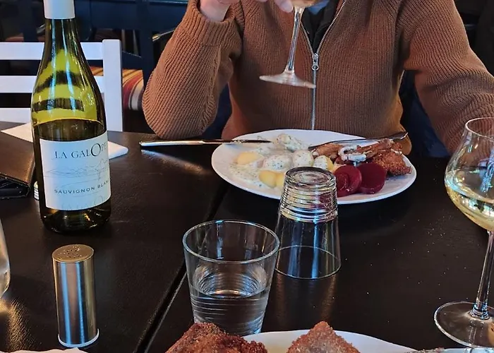 Døstrup Landevejskro&motel Kro 3*